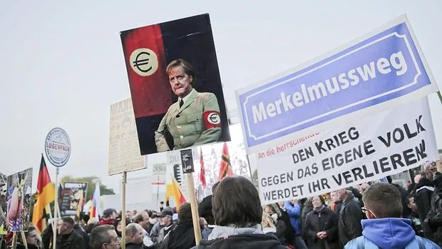 Manifestación contra la acogida de refugiados en Alemania