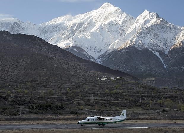 Una avioneta de Tara Air como la desaparecida hoy