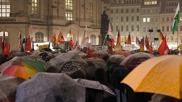 Protesta del partido antiinmigración Pegida en Dresde, celebrada ayer