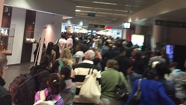 Una imagen difundida en las redes sociales sobre el atentado en el aeropuerto de Bruselas
