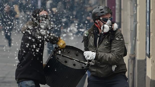 Francia vuelve a salir a la calle para protestar contra la reforma laboral de Hollande