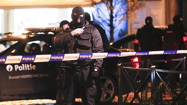 Fotografía de archivo de una redada policial en noviembre en Bruselas