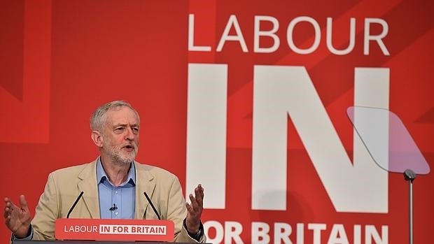 El líder laborista Jeremy Corbyn, durante un acto este jueves en Londres, en el que pidió el voto a favor de la permanencia en la UE