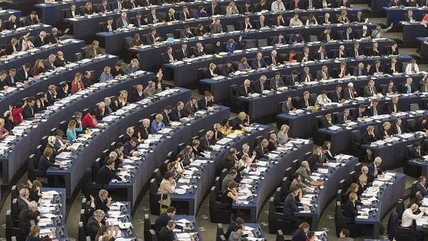 Vista general de la cámara durante una sesión plenaria del Parlamento Europeo, en Estrasburgo (Francia)