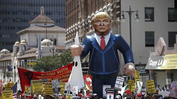 Marcha contra Trump ayer en Los Angeles