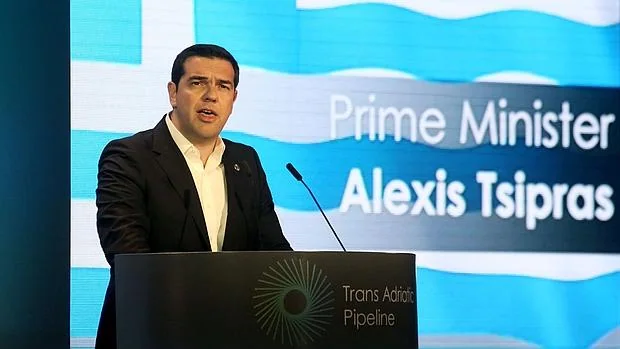 El primer ministro griego, Alexis Tsipras, cubrió las espaladas del embajador de Venezuela en Atenas, que acosó a cinco mujeres