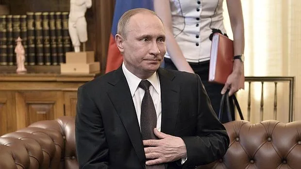 Vladimir Putin termina así su gira griega