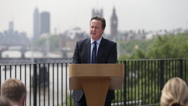David Cameron ofrece un discurso sobre la permanencia de la UE, este martes en Savoy Place, Londres