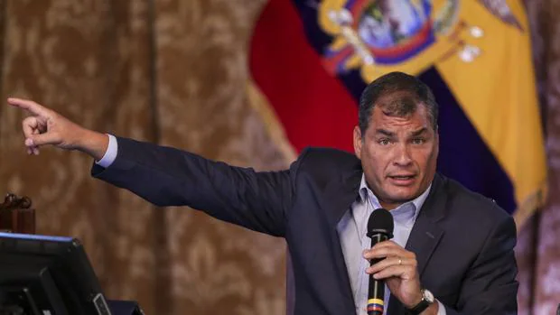 El presidente ecuatoriano, Rafael Correa, durante una rueda de prensa en el palacio del Gobierno en Quito
