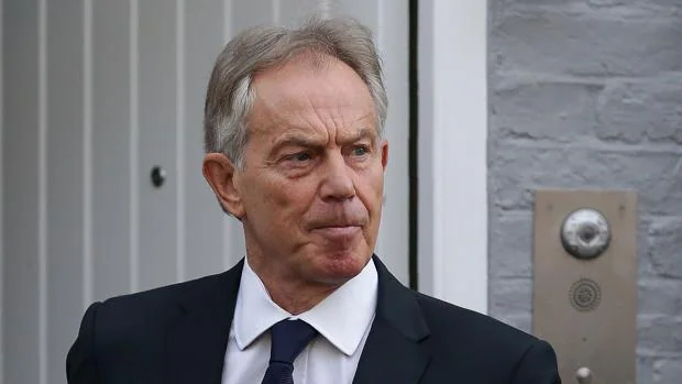 El entonces primer ministro Tony Blair decidió ir a la guerra de Irak antes que agotar las opciones de paz AFP