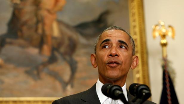 El presidente de Estados Unidos, Barack Obama, declara durante su comparecencia en la Casa Blanca que dejará en Afganistán más soldados norteamericanos de los previstos