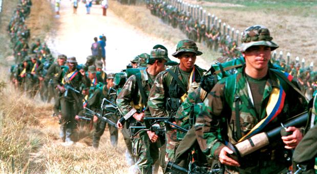 Una patrulla de las FARC en una imagen de archivo