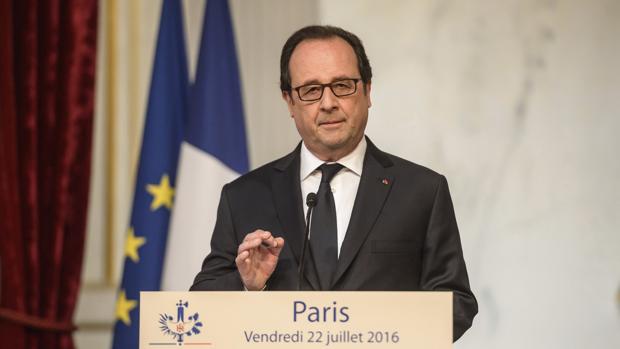Francois Hollande, en declaraciones a la prensa este viernes en el Palacio de Elíseo