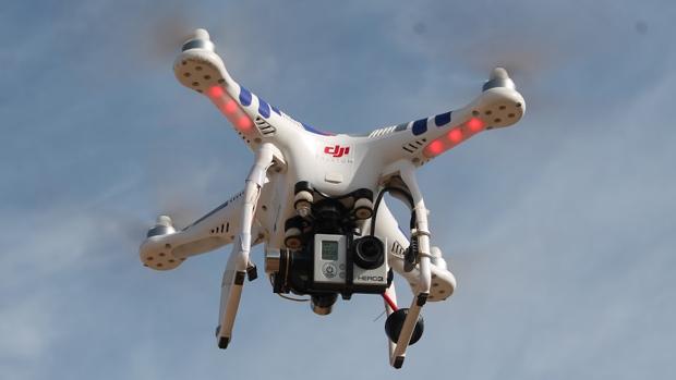 En la aeronave que casi choca con el dron viajaban 62 personas
