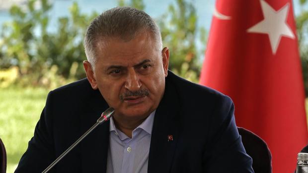 Yildirim durante una conferencia hoy en Estambul