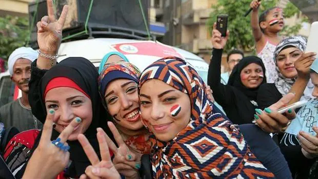 Test de virginidad a universitarias: la última propuesta política contra la mujer en Egipto