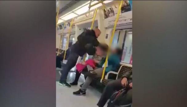 La heroína del ataque racista del metro de Londres es sevillana