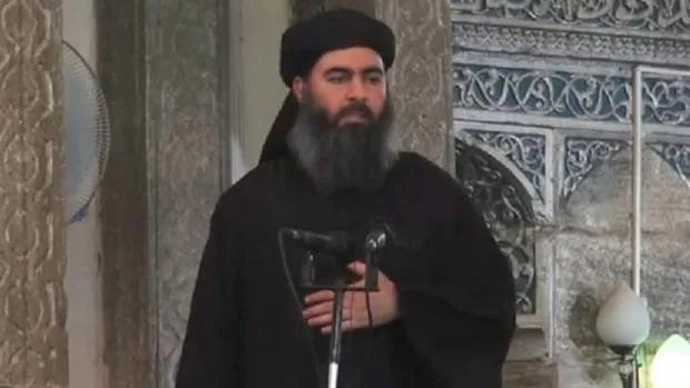 Abú Bakr al Bagdadi en uno de los vídeos propagandísticos de Daesh