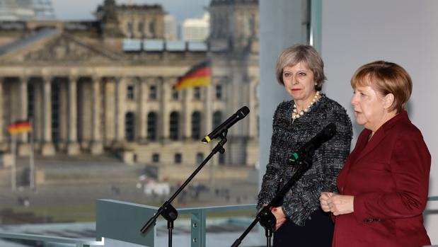 Angela Merkel y Theresa May, en una rueda de prensa conjunta el viernes en la Cancillería