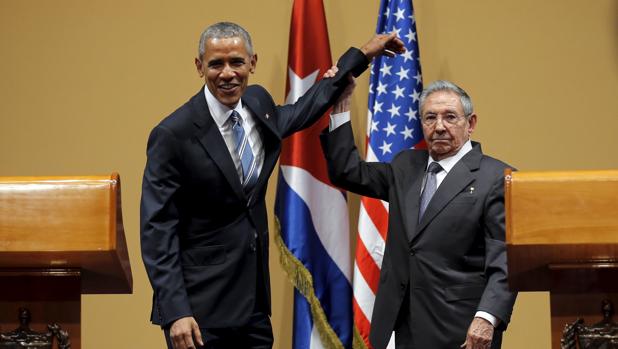 Obama realizó una visita histórica a Cuba en marzo de este año, donde fue recibido por Raúl Castro