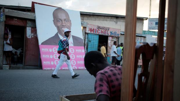 El &#039;oficialista&#039; Jovenel Moise gana las elecciones en Haití, según los resultados preliminares