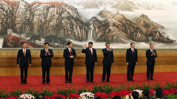 El actual presidente de China, Xi Jianping, junto a los principales dirigentes del gigante asiático