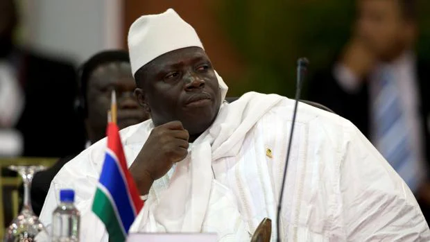 Yahya Jammeh dirige el país con puño de hierro desde 1994, en que dio un golpe de estado