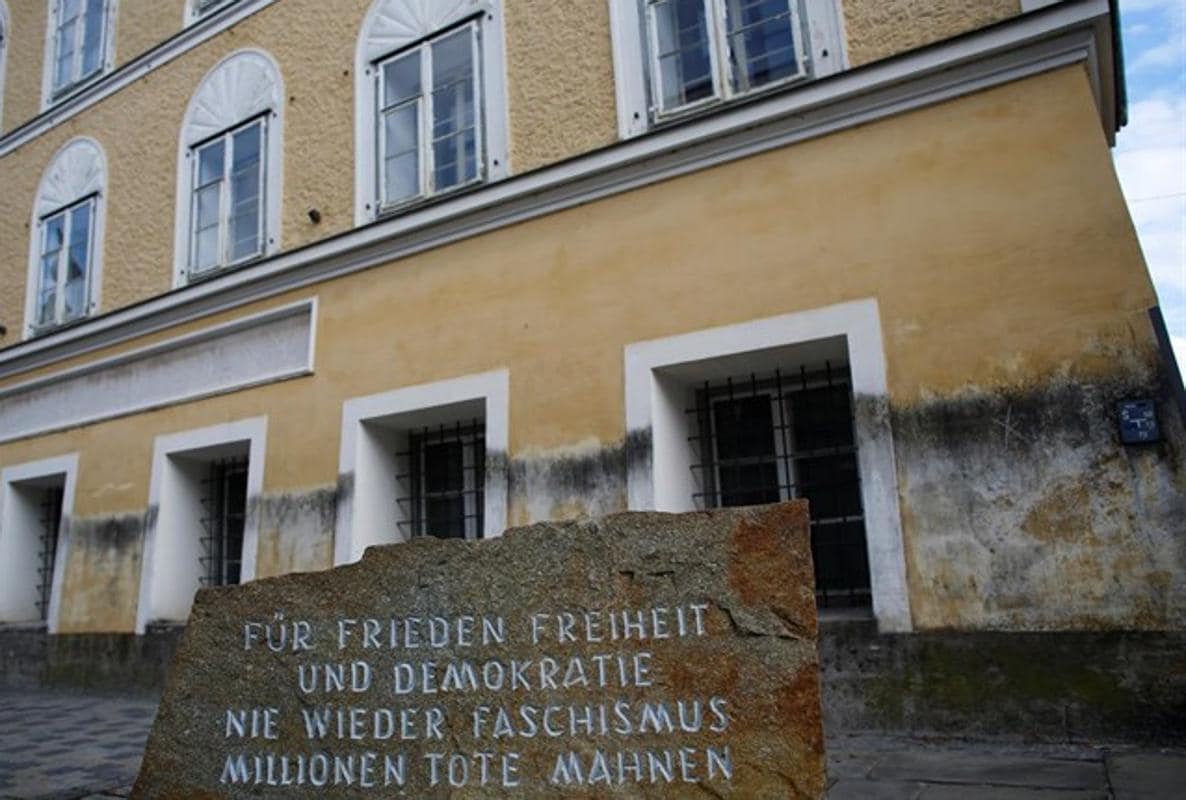 El Parlamento austriaco da el primer paso para expropiar la casa natal de Hitler