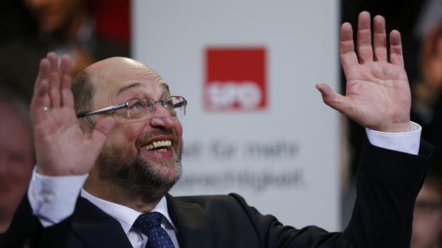 Martin Schulz, oficialmente candidato del SPD a la Cancillería alemana, durante un acto este domingo en la sede del partido en Berlín