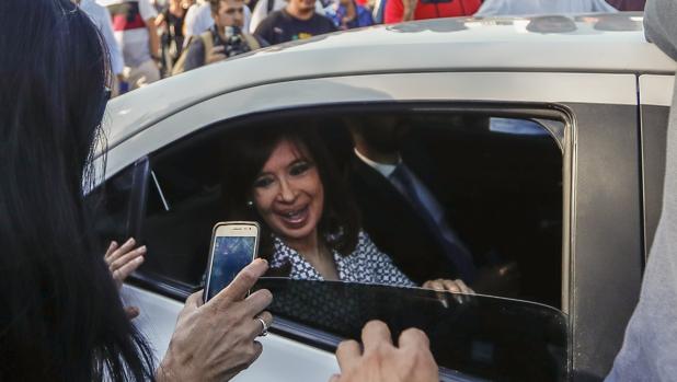 Cristina Fernández de Kirchner, a su llegada este martes a los tribunales de Comodoro Py, en Buenos Aires