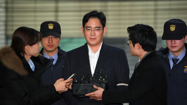 Juicio al heredero de Samsung por pagar sobornos a la presidenta de Corea del Sur