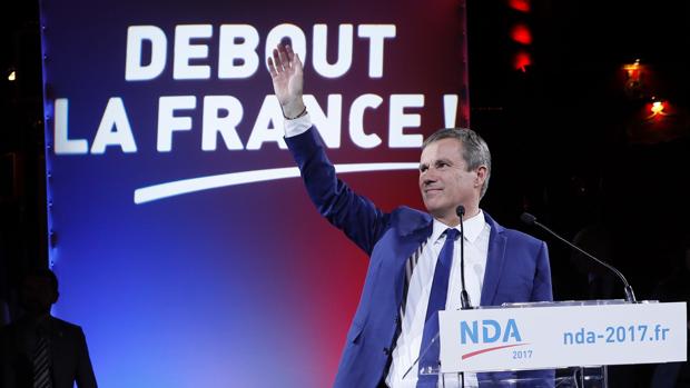 Nicolas Dupont-Aignan, el candidato minoritario que podría dejar sin segunda vuelta a Fillon
