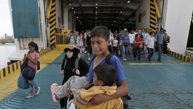 Casi 25.000 niños están atrapados en distintos países de la Unión Europea