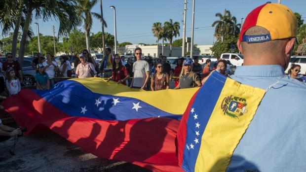 Venezolanos, en una protesta para exigir la libertad de Leopoldo López en Florida el pasado 8 de mayo