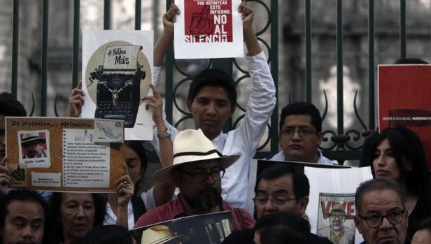 Jornada de duelo por Javier Valdez, periodista asesinado en Culiacán, este miércoles en Puebla (México)