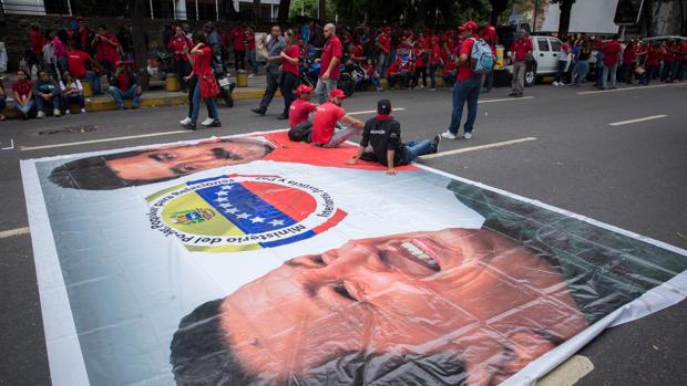 Pancarta en una manifestación a favor de Nicolás Maduro en Caracas