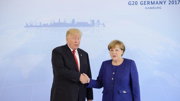 Ambos se dieron la mano y se miraron a la cara, al contrario de lo que ocurrió en su última entrevista en Washington