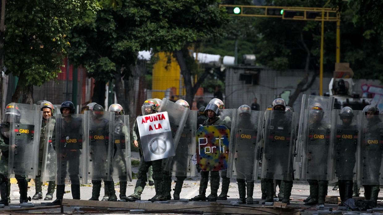 La Conferencia Episcopal de Venezuela censura la convocatoria de elecciones a una Asamblea Constituyente y la represión ejercida por el gobierno de Maduro