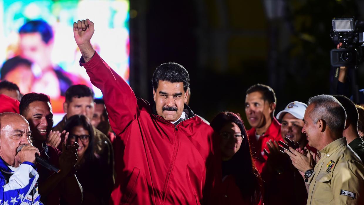 Estados Unidos impone sanciones económicas directas a Nicolás Maduro