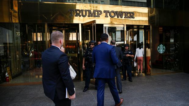 El Servicio Secreto de EE.UU. deja la Torre Trump por disputas sobre el alquiler