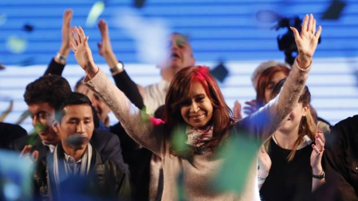 Cristina Fernández de Kirchner celebra los resultados en Buenos Aires