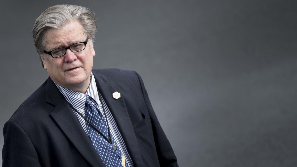 Steve Bannon, último miembro del equip de Trump en ser destituido