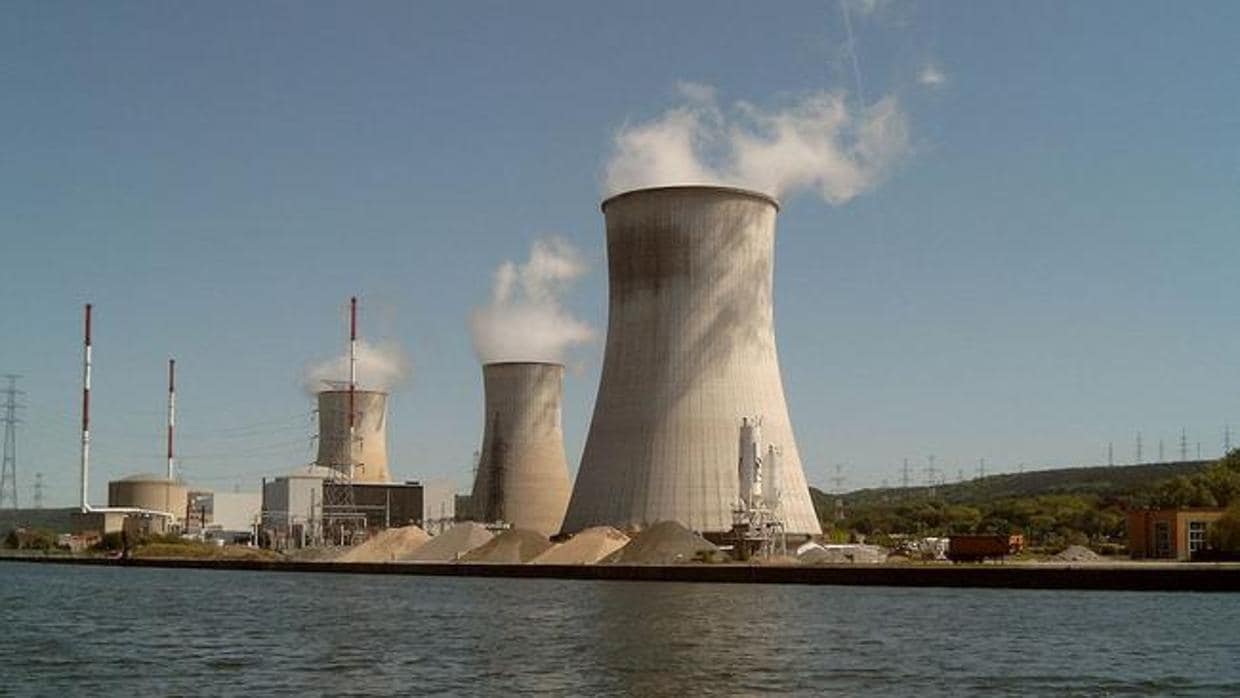 La central nuclear de Tihange, en Bélgica
