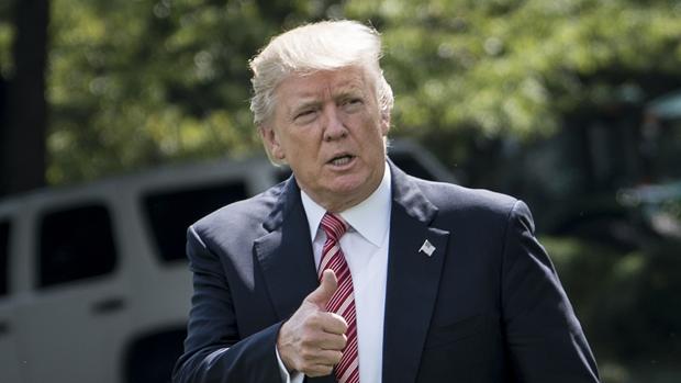 Trump basa su inocencia en el descrédito del exdirector del FBI