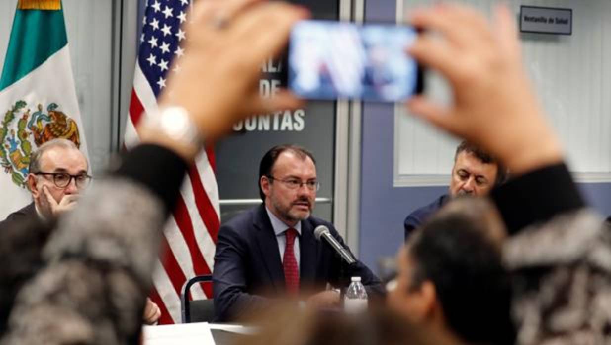 El ministro Videgaray, en Los Angeles