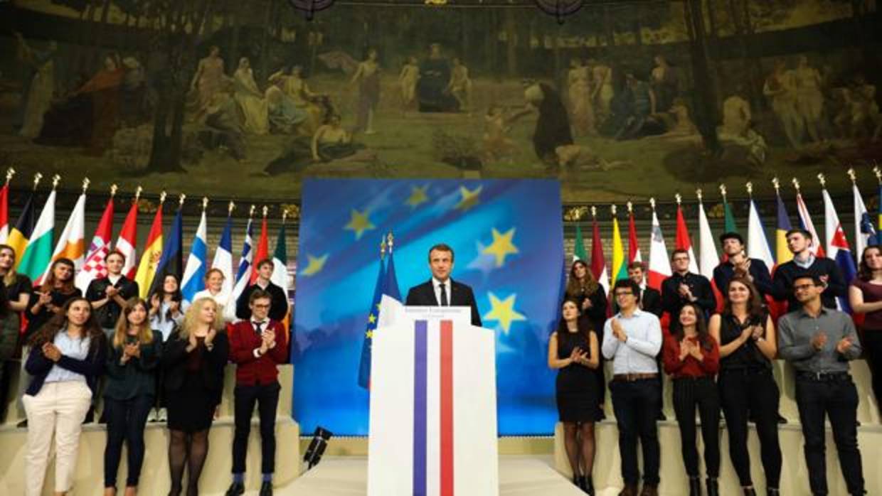 Macron durante su discurso en la universidad de la Sorbona