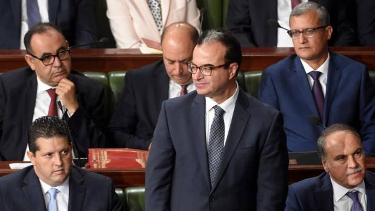 El ministro de Sanidad tunecino, Slim Chaker, en una sesión parlamentaria