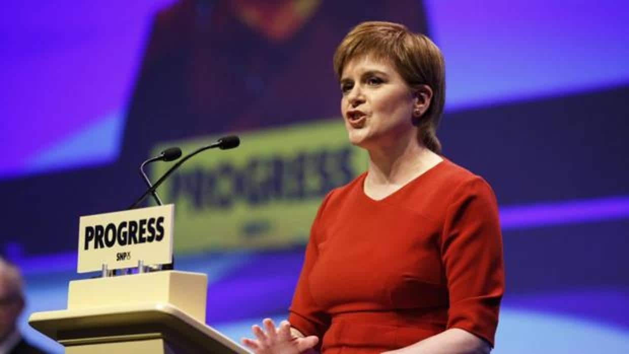 Nicola Sturgeon, ministra principal de Escocia ya había anunciado que convocaría el referéndum hasta marzo de 2019