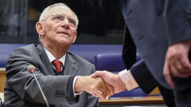 Wolfgang Schäuble se va de Finanzas, pero queda la austeridad en la UE