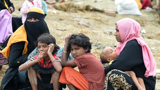 Niños rohingya, de la represión en Birmania al hambre en Bangladesh